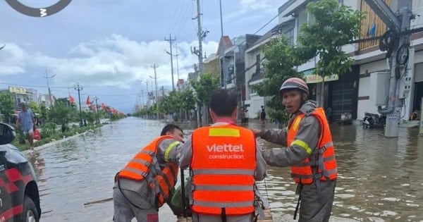 Viettel đồng hành với người dân vùng thiên tai