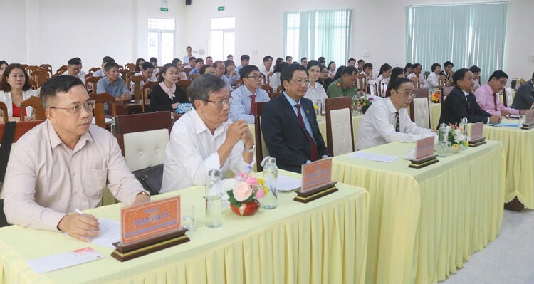 Khai giảng lớp đào tạo nghề luật sư tại tỉnh An Giang