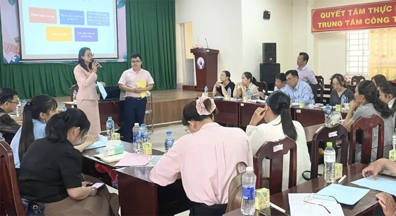 Nâng cao năng lực ban chủ nhiệm câu lạc bộ Tuổi hồng