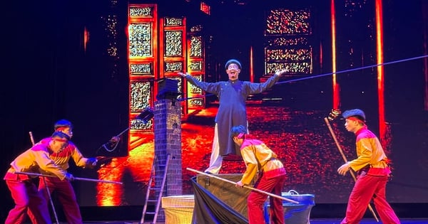 "Nghêu Sò Ốc Hến" được kể bằng nghệ thuật xiếc, tạo tiếng cười trong không gian thử nghiệm