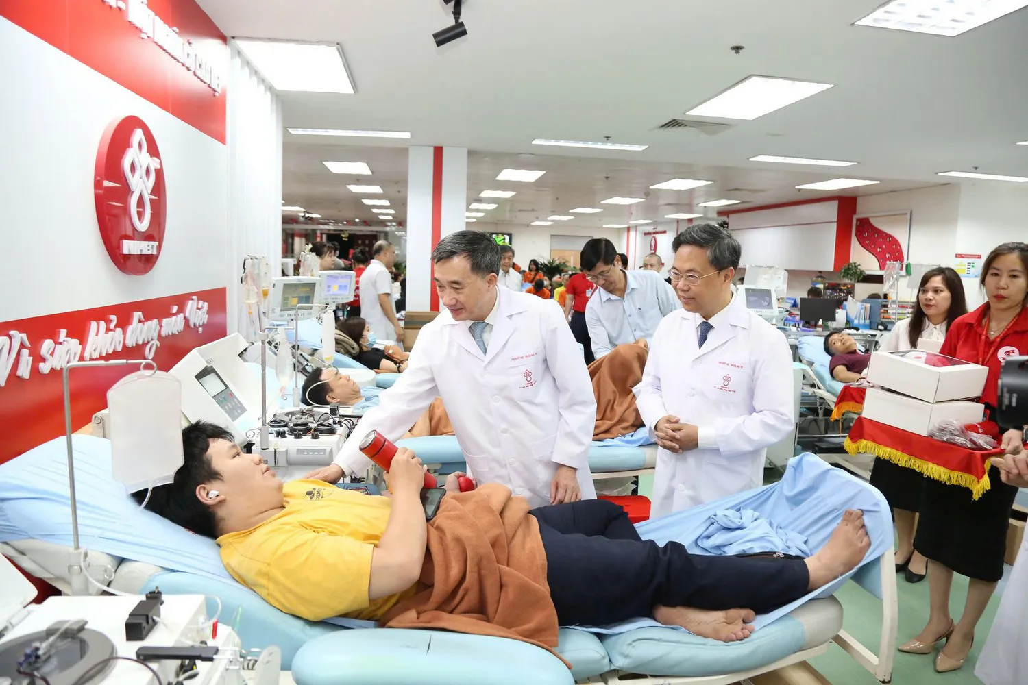 13 năm “Kết nối dòng máu Việt”: Hành trình Đỏ vượt mốc 1 triệu đơn vị máu