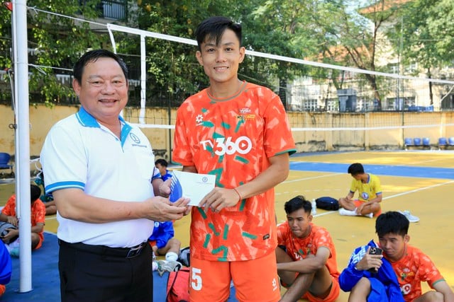 6 đội phía nam bị loại, vô địch sớm gặp á quân ở vòng tứ kết- Ảnh 3.