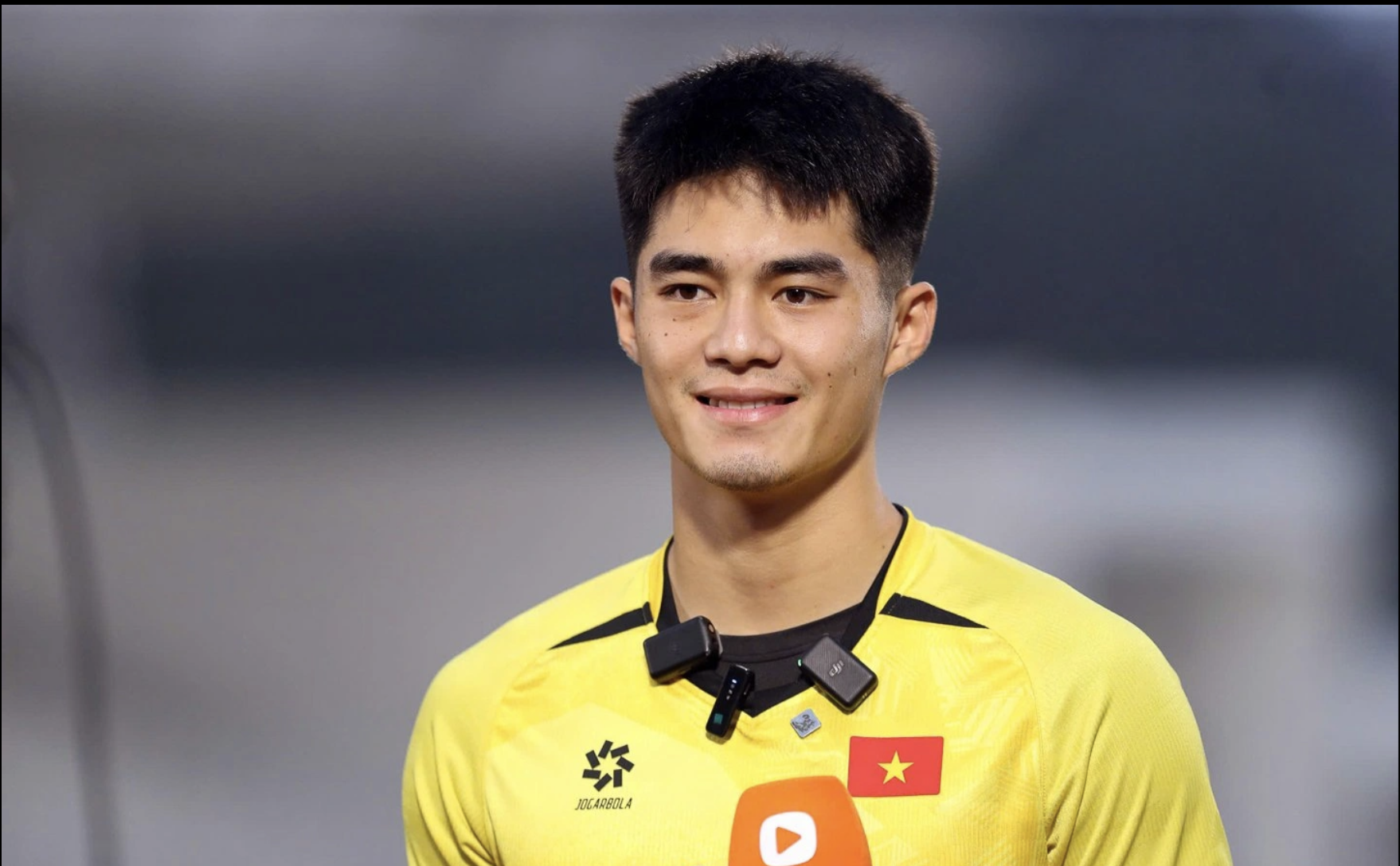 Thủ môn cao 1,91m của U22 Việt Nam tăng giá rất mạnh trước SEA Games 33