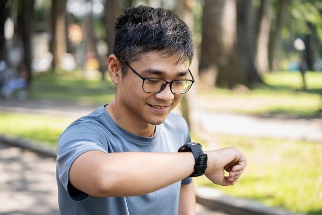 Trải nghiệm Garmin fēnix 8 MicroLED - Ảnh 13.