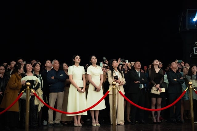 Nhà hát Lớn Hà Nội lộng lẫy với công nghệ 3d mapping kỷ niệm 115 năm tuổi - Ảnh 2.