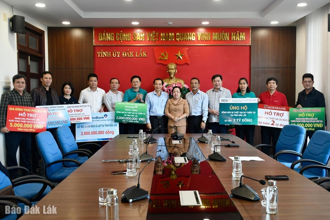 Hơn 12 tỷ đồng hỗ trợ Đắk Lắk khắc phục thiệt hại do mưa lũ