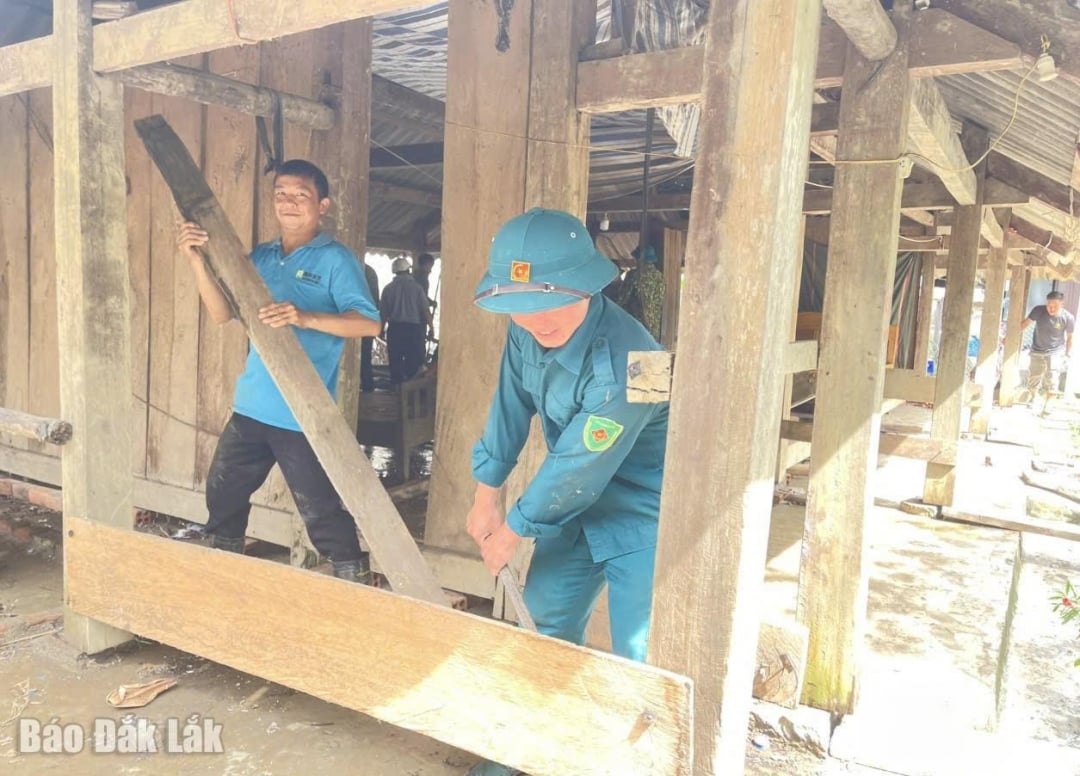 Село Еа Уол