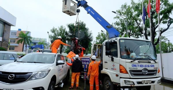 EVNCPC tăng cường nhân lực khắc phục điện tại Đắk Lắk sau mưa lũ lịch sử