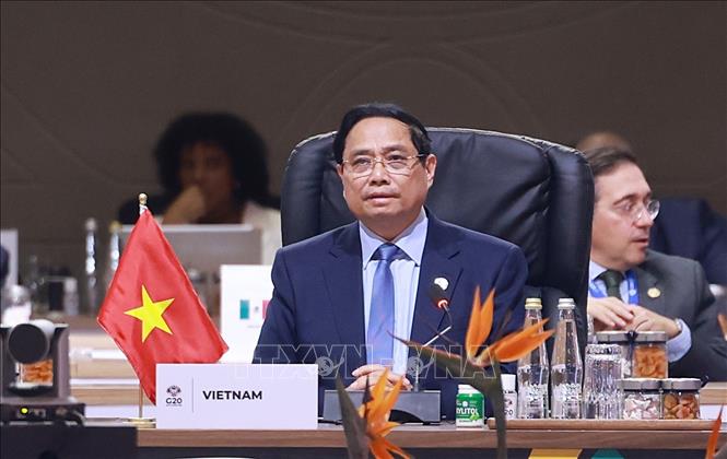 Подпись к фотографии