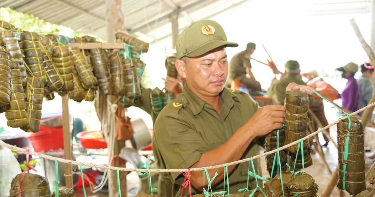 Nghĩa tình của người dân Lâm Đồng hướng về miền lũ