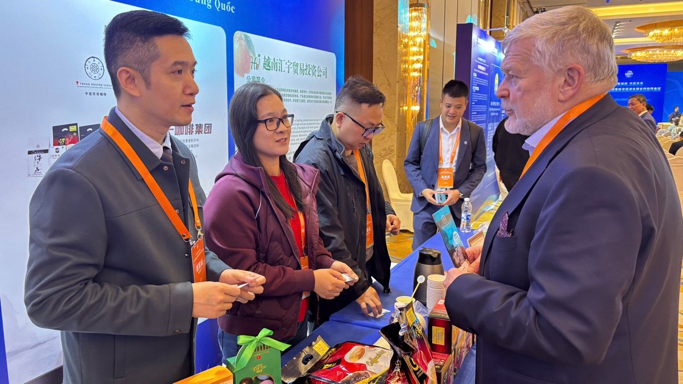 Bộ Công Thương tổ chức Tuần lễ giới thiệu, quảng bá sản phẩm xuất khẩu đặc sắc Việt Nam tại Trường Sa, tỉnh Hồ Nam, Trung Quốc