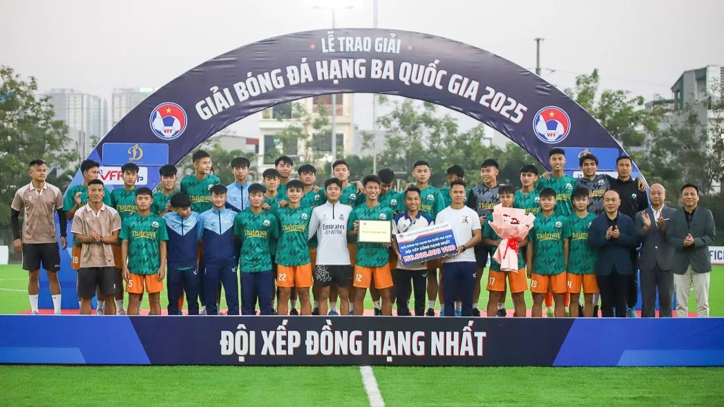 Xác định 4 đội giành quyền lên hạng Giải bóng đá hạng Nhì quốc gia năm 2026