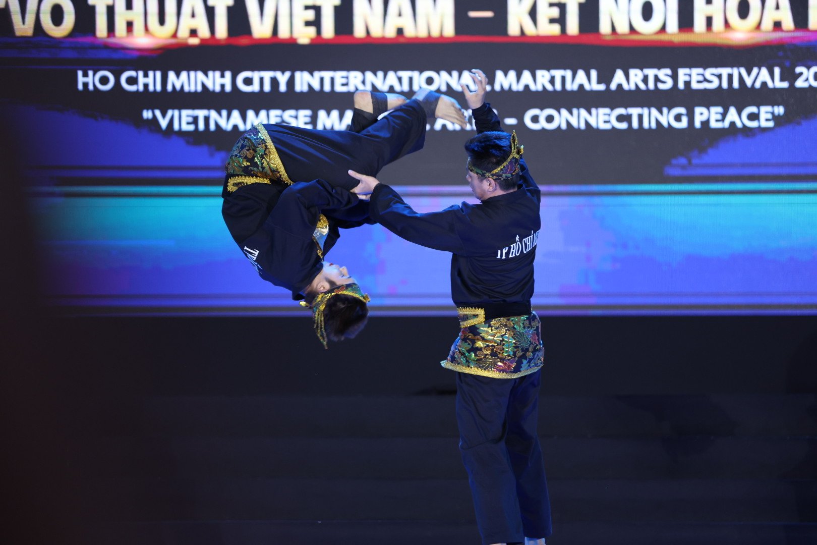 Liên hoan Võ thuật Quốc tế TP HCM 2025: Tôn vinh tinh thần thượng võ, lan tỏa thông điệp hòa bình - Ảnh 5.