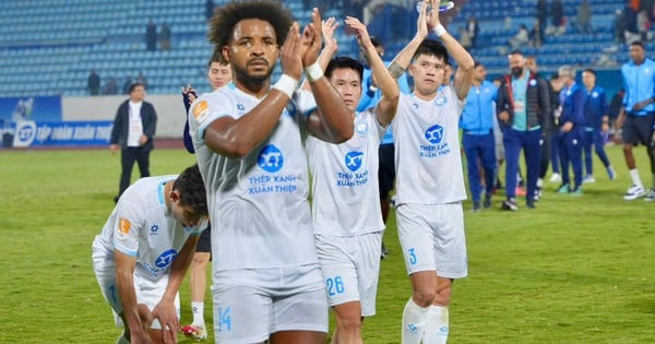 Nguyễn Xuân Son "tịt ngòi", Nam Định FC vẫn vào tứ kết Cúp Quốc gia