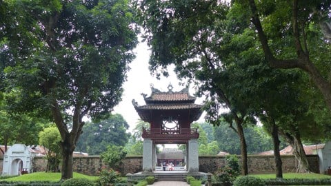 Az Irodalom Temploma - A Quoc Tu Giam egy kiállítással közelebb kerül a központi régió közönségéhez Da Nangban