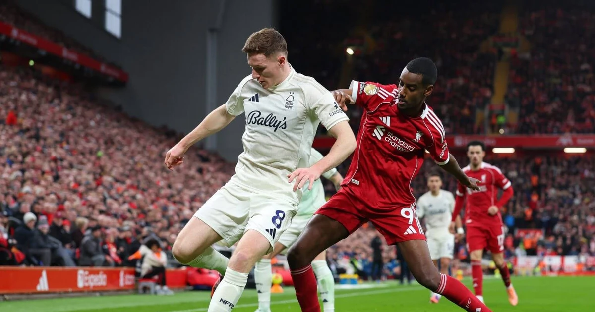 Đại bại 0-3 trước đội áp chót Ngoại hạng Anh, HLV Liverpool phân trần thế nào?