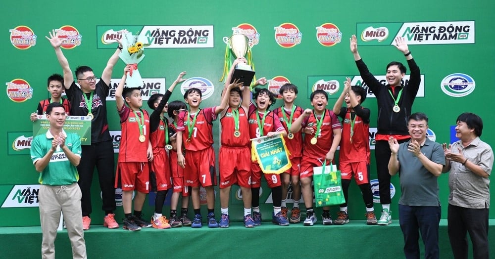 Xác định 2 nhà vô địch giải bóng rổ học sinh tiểu học Hà Nội 2025