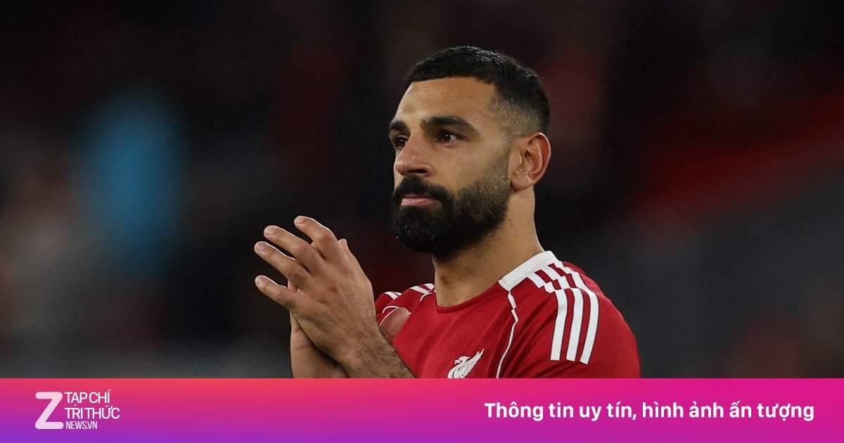 Rooney cảnh báo Liverpool có thể 'đi vào vết xe đổ' của MU