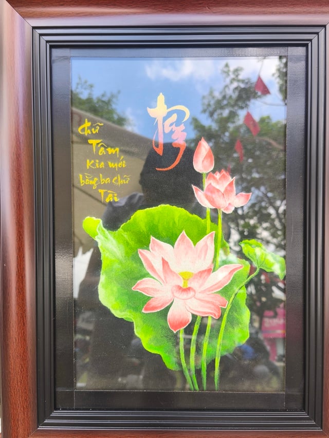 Fascinerad av Dungs sandmålningar - Foto 3. Mê mẩn với tranh cát của Dũng- Ảnh 3.