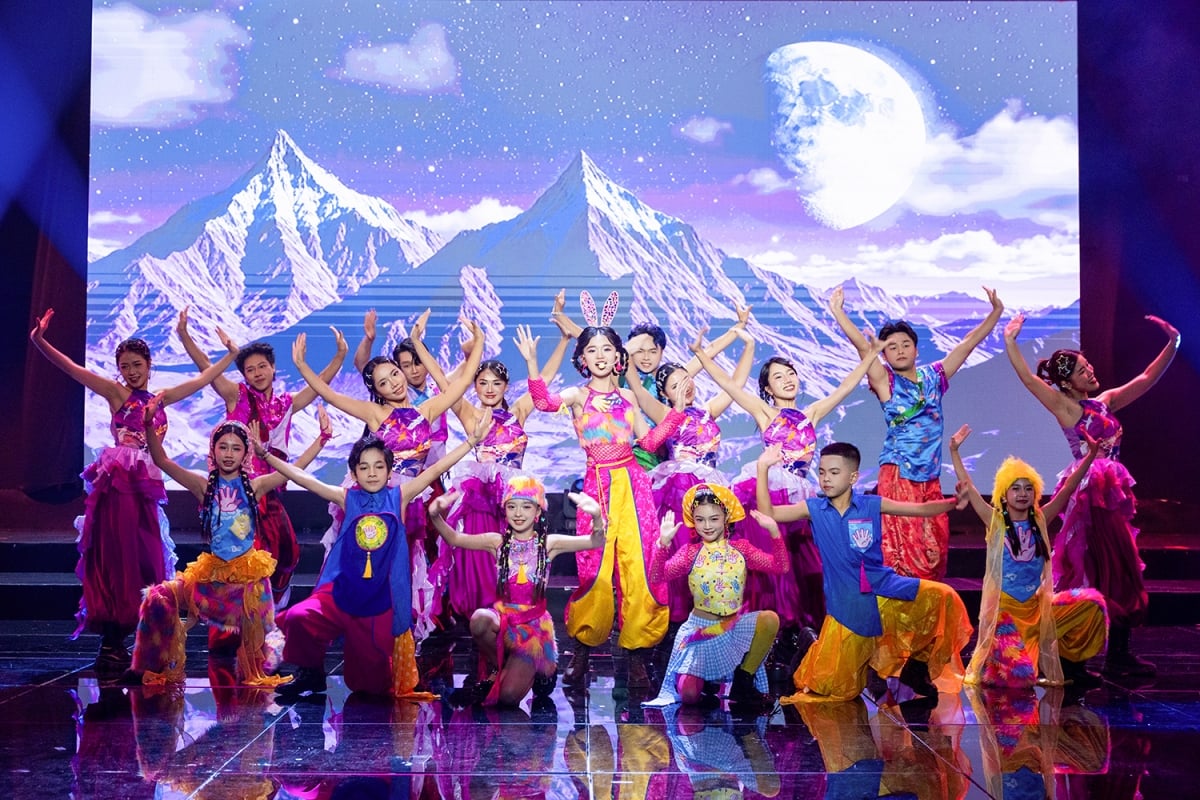 Kámen, nůžky, papír jsou považovány za dětskou verzi Bac Bling.