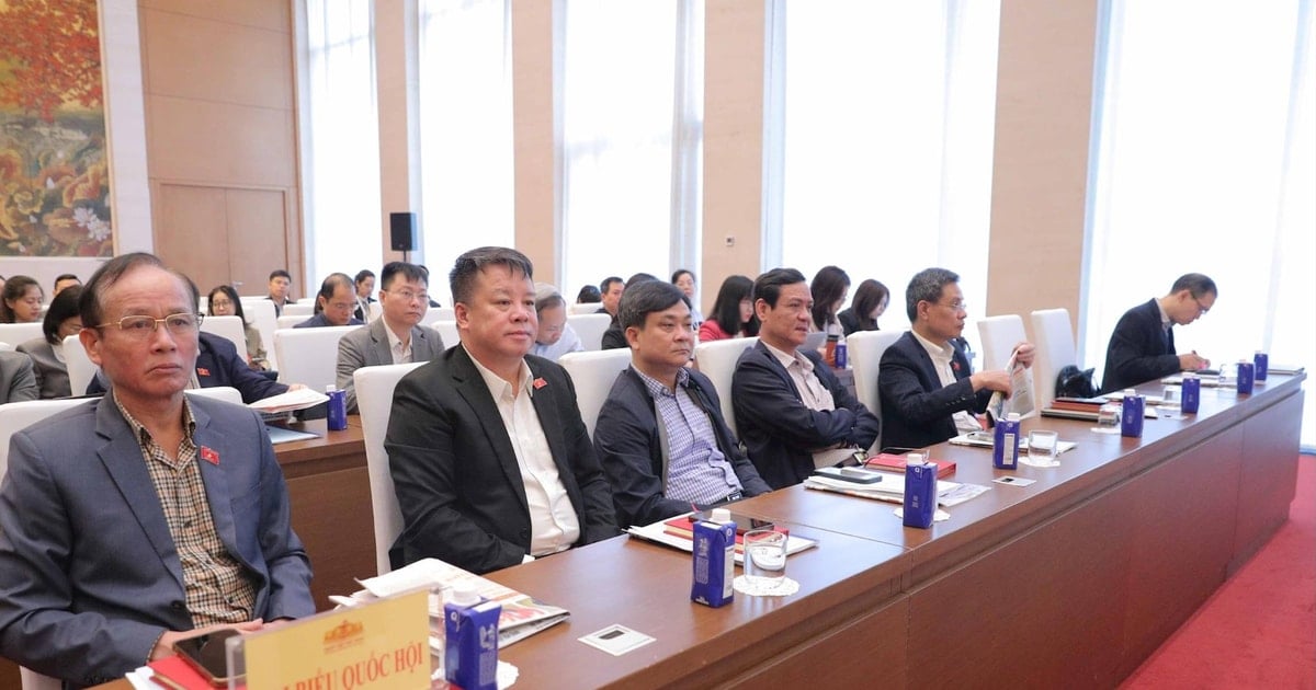 Nhìn lại Diễn đàn xây dựng pháp luật lần thứ Nhất:Xây dựng thể chế hiện đại, ổn định, rõ ràng, đủ linh hoạt và nhân văn