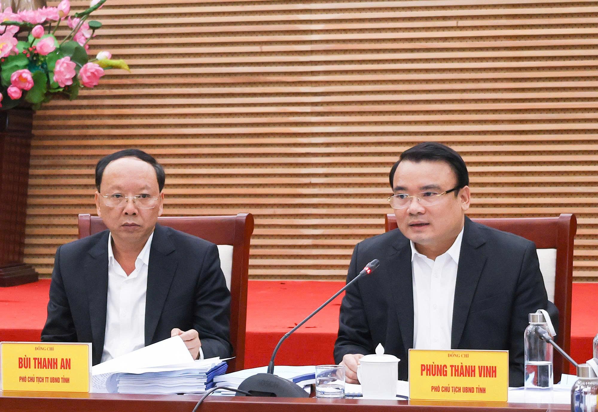 ພາສາອັງກິດ: ຂ່າວ