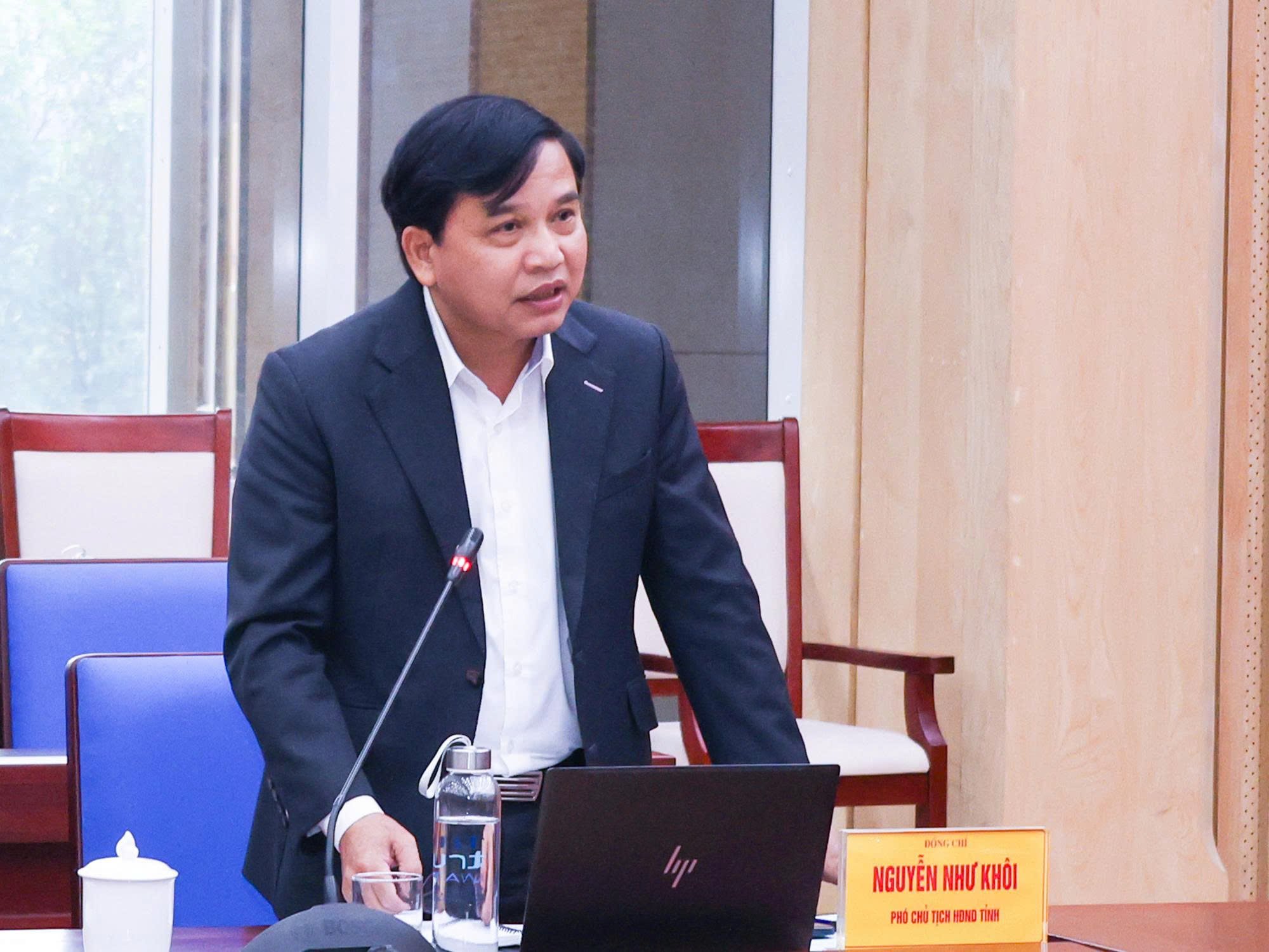 ພາສາອັງກິດ: ຂ່າວ