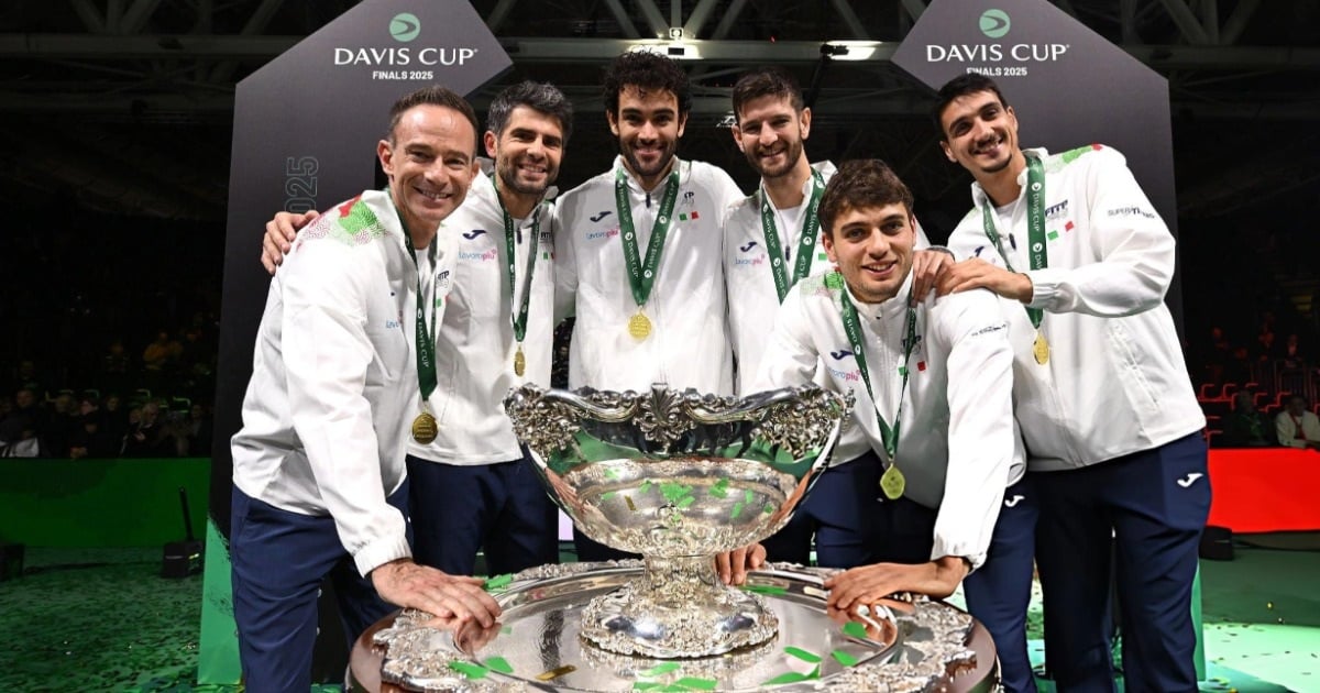 Tuyển Ý đánh bại Tây Ban Nha, lập hat-trick vô địch Davis Cup