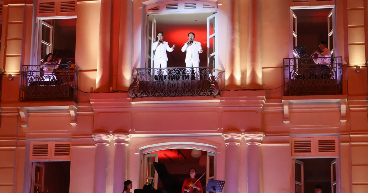 Ý thức khán giả trong không gian nghệ thuật