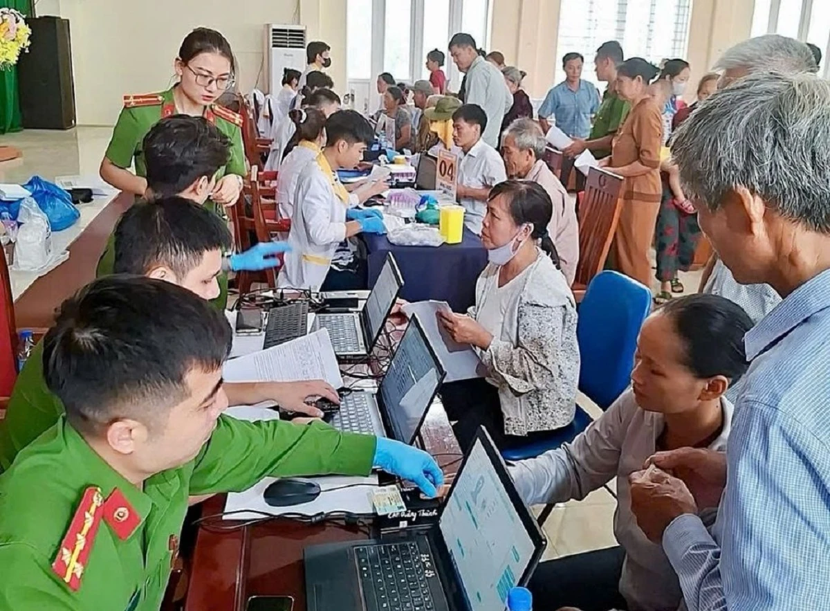 ការ​កំណត់​អត្តសញ្ញាណ​របស់​យុទ្ធជន​ទាំង​បួន​នាក់​តាម​រយៈ​ការ​ធ្វើ​តេស្ត DNA នៃ​អដ្ឋិធាតុ​ដែល​រក​ឃើញ​នៅ​ក្រុមហ៊ុន Hang Tam Co