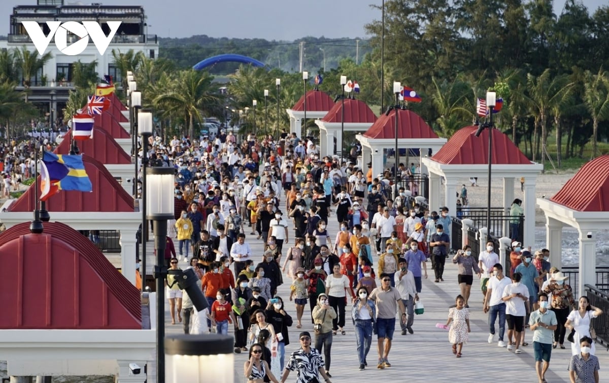Nâng tầm du lịch biển trong không gian đô thị mới của TP.HCM - Ảnh 2.