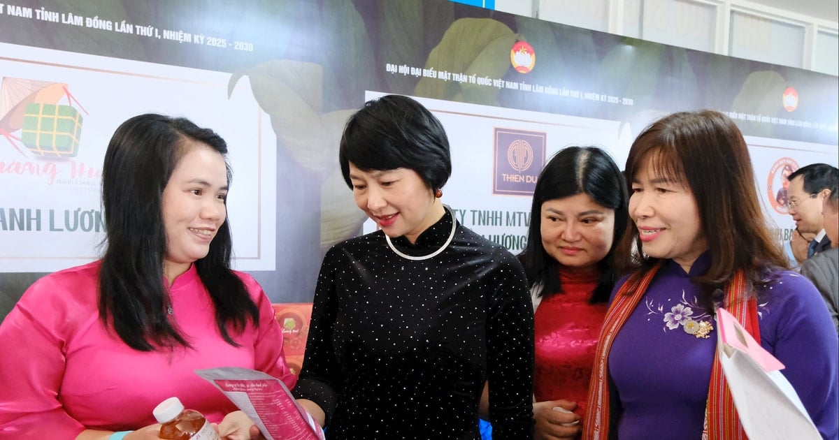 Lâm Đồng triển lãm hình ảnh về khối đại đoàn kết toàn dân tộc và trưng bày sản phẩm OCOP