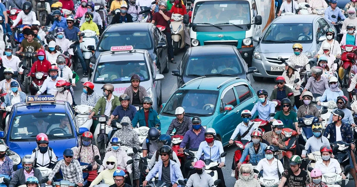 Hà Nội đề xuất cấm xe máy xăng trong vành đai 1 theo khung giờ- Ảnh 2.