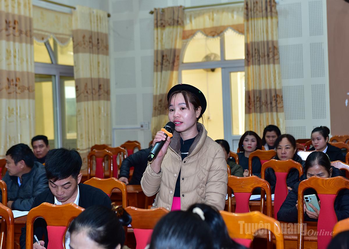 Wyborcy z gminy Na Hang przedstawili rekomendacje delegatom Rady Ludowej prowincji.