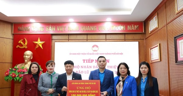 Liên đoàn Lao động TP Hà Nội hỗ trợ đồng bào vùng thiên tai 100 triệu đồng