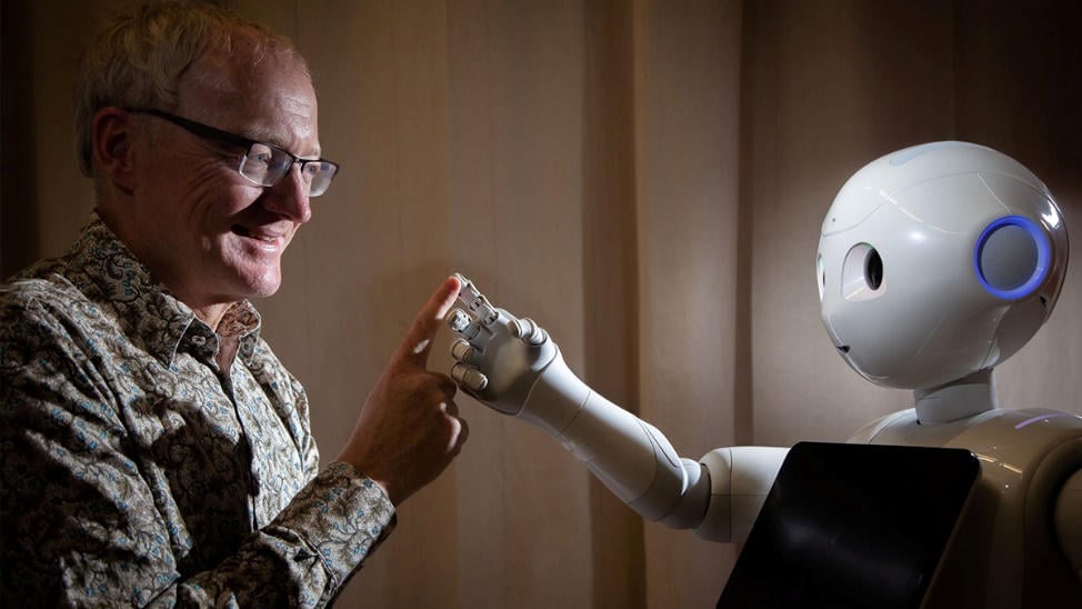 Professor Toby Walsh, een vooraanstaand expert op het gebied van AI in Australië, waardeerde het belang van de door VinFuture georganiseerde discussie in het licht van de wereldwijde hot topic rond AI-ontwikkelingsbestuur. Foto: UNSW.