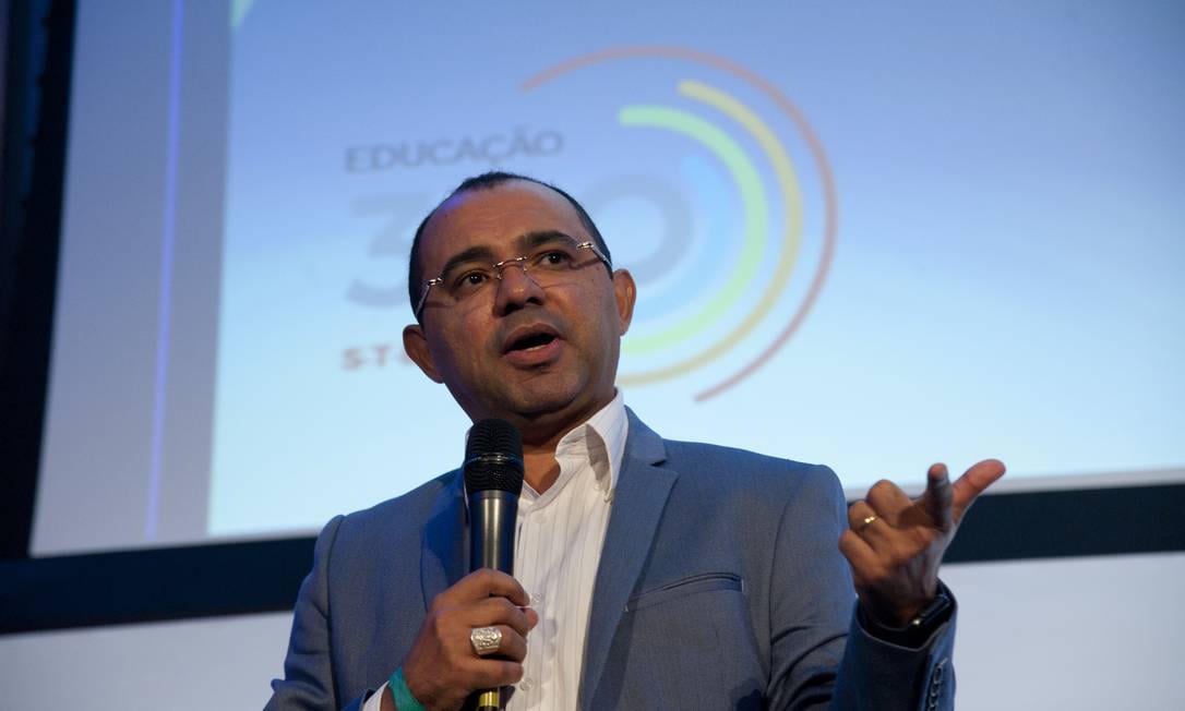 Professor Edson Prestes benadrukte dat alle landen proactief moeten deelnemen aan de ontwikkeling van ethische en verantwoorde AI. Foto: UFRGS.