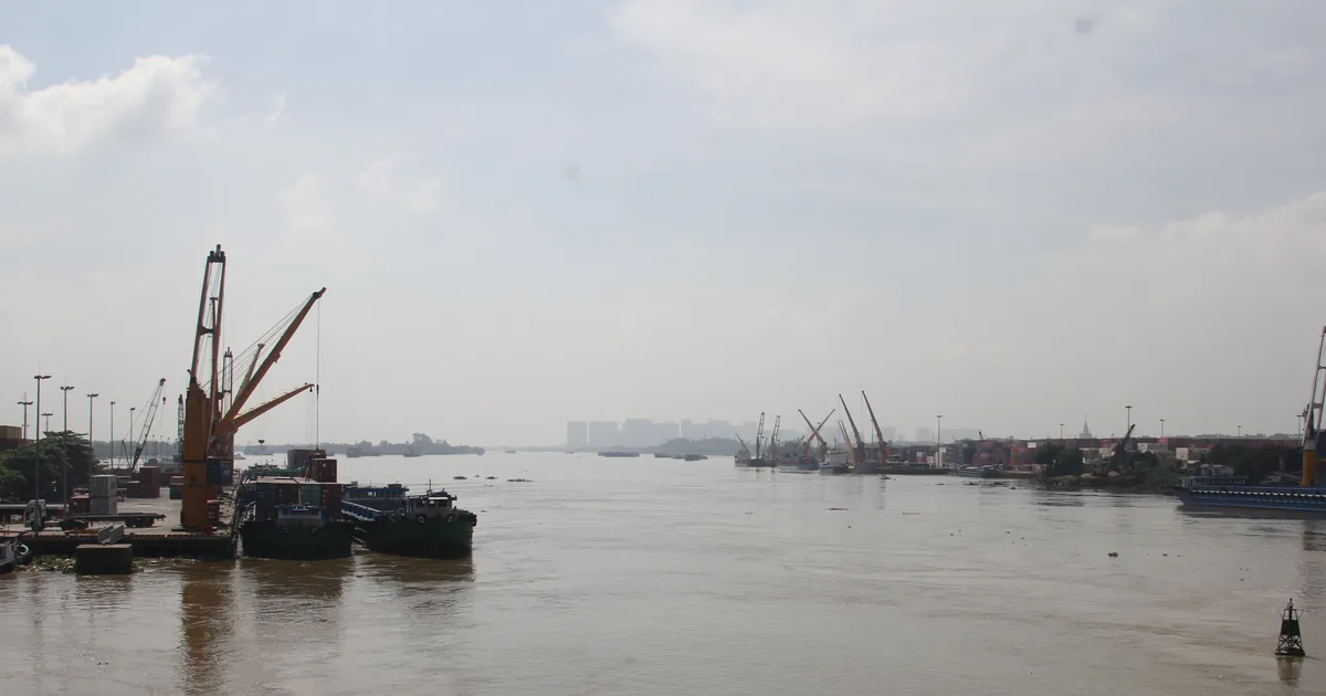 Mực nước trên hệ thống sông Đồng Nai đang hạ thấp dần