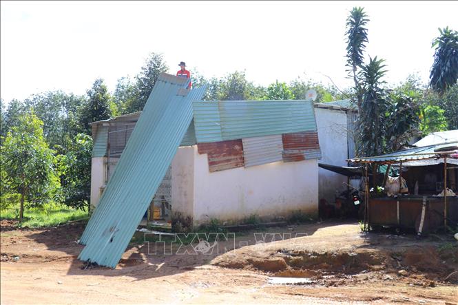 ຄຳບັນຍາຍຮູບ