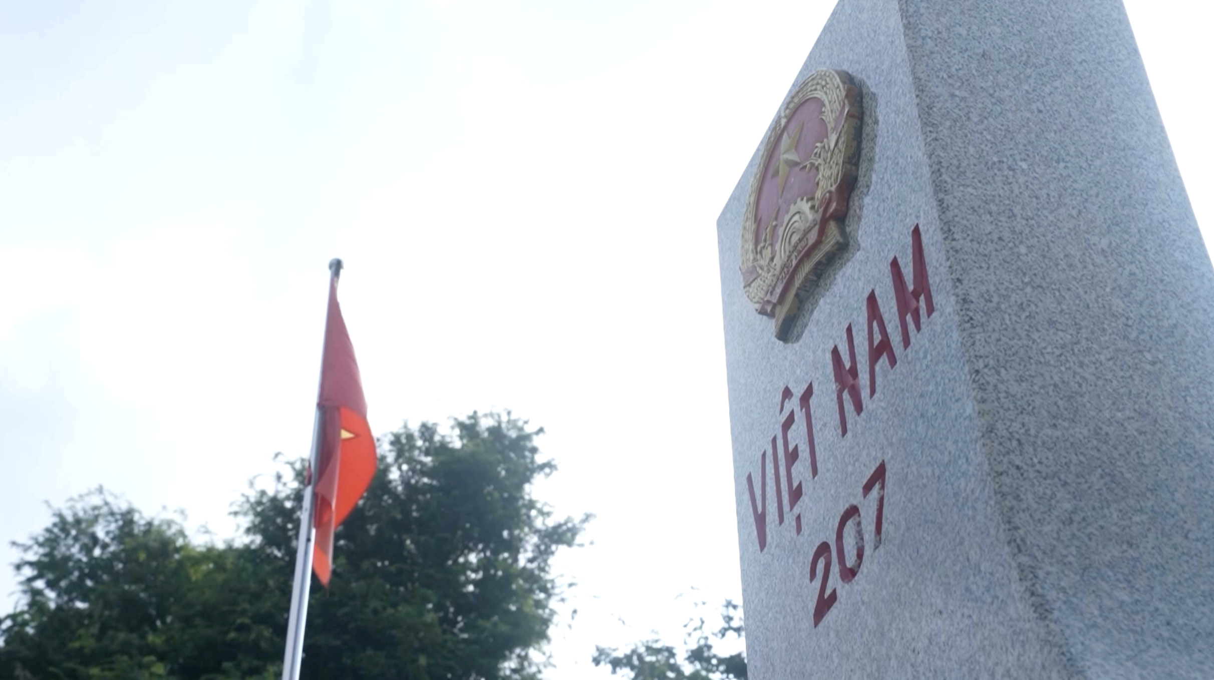 Giữ gìn cột mốc, tôn trọng ranh giới - Ý thức chủ quyền từ mỗi bước chân