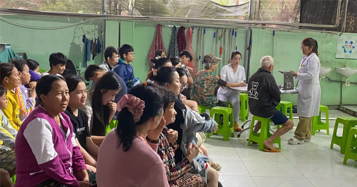 TPHCM: Hơn 100 y, bác sĩ lên đường chi viện cho Đắk Lắk