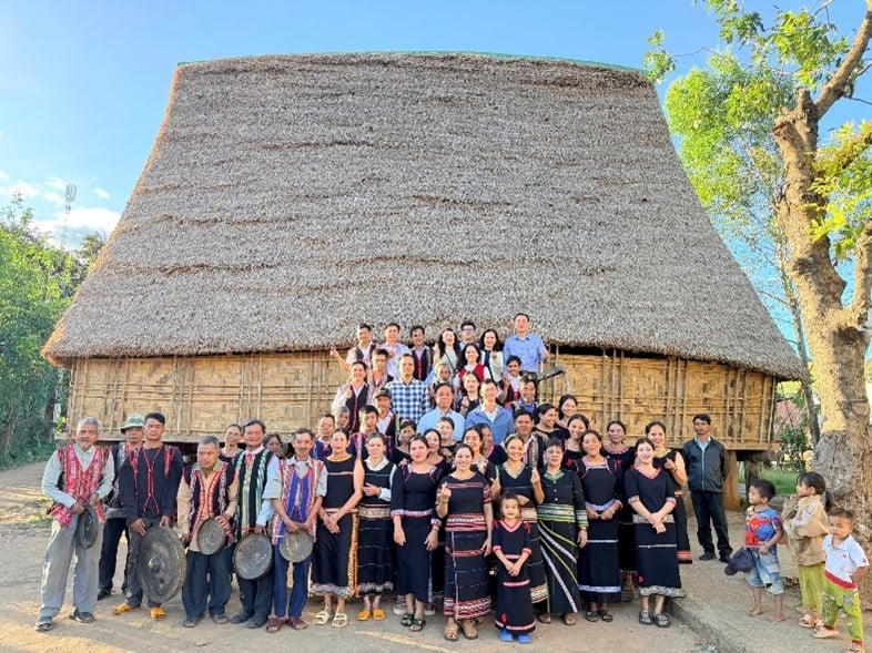 Cục Du lịch Quốc gia Việt Nam tổ chức khảo sát phát triển sản phẩm du lịch cộng đồng tại Quảng Ngãi - Ảnh 8.