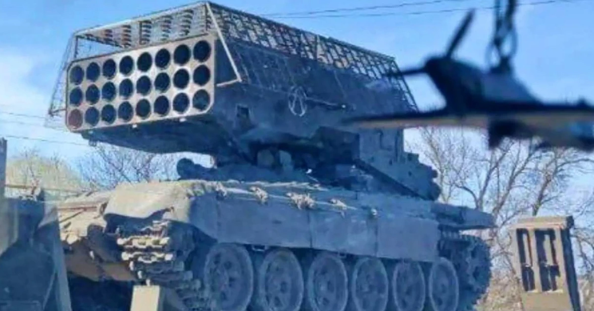 Nga triển khai hệ thống TOS-1A Solntsepek bản nâng cấp chống UAV siêu đỉnh