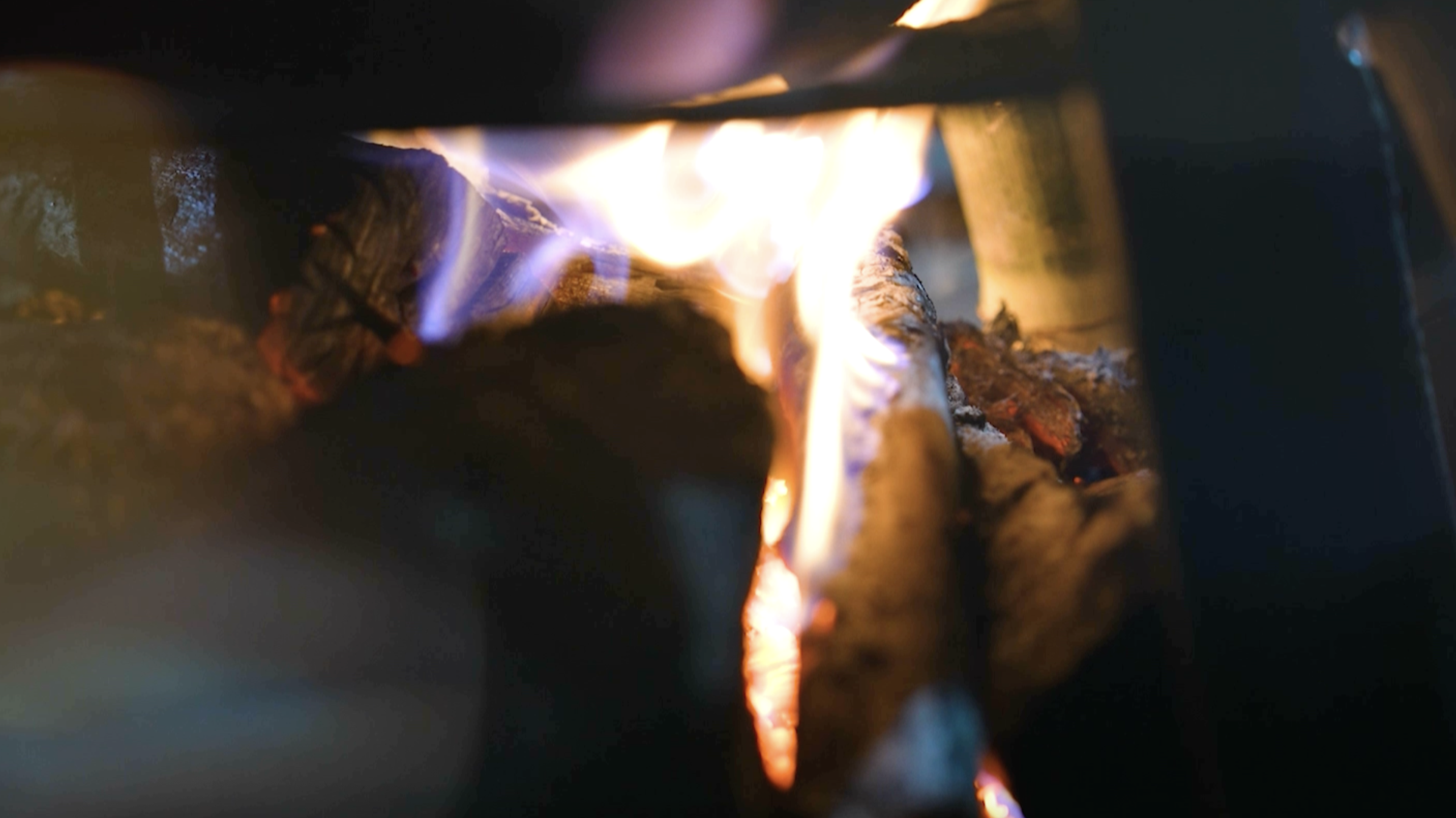 Bếp lửa nhà sàn trong đời sống của người dân tộc Thái