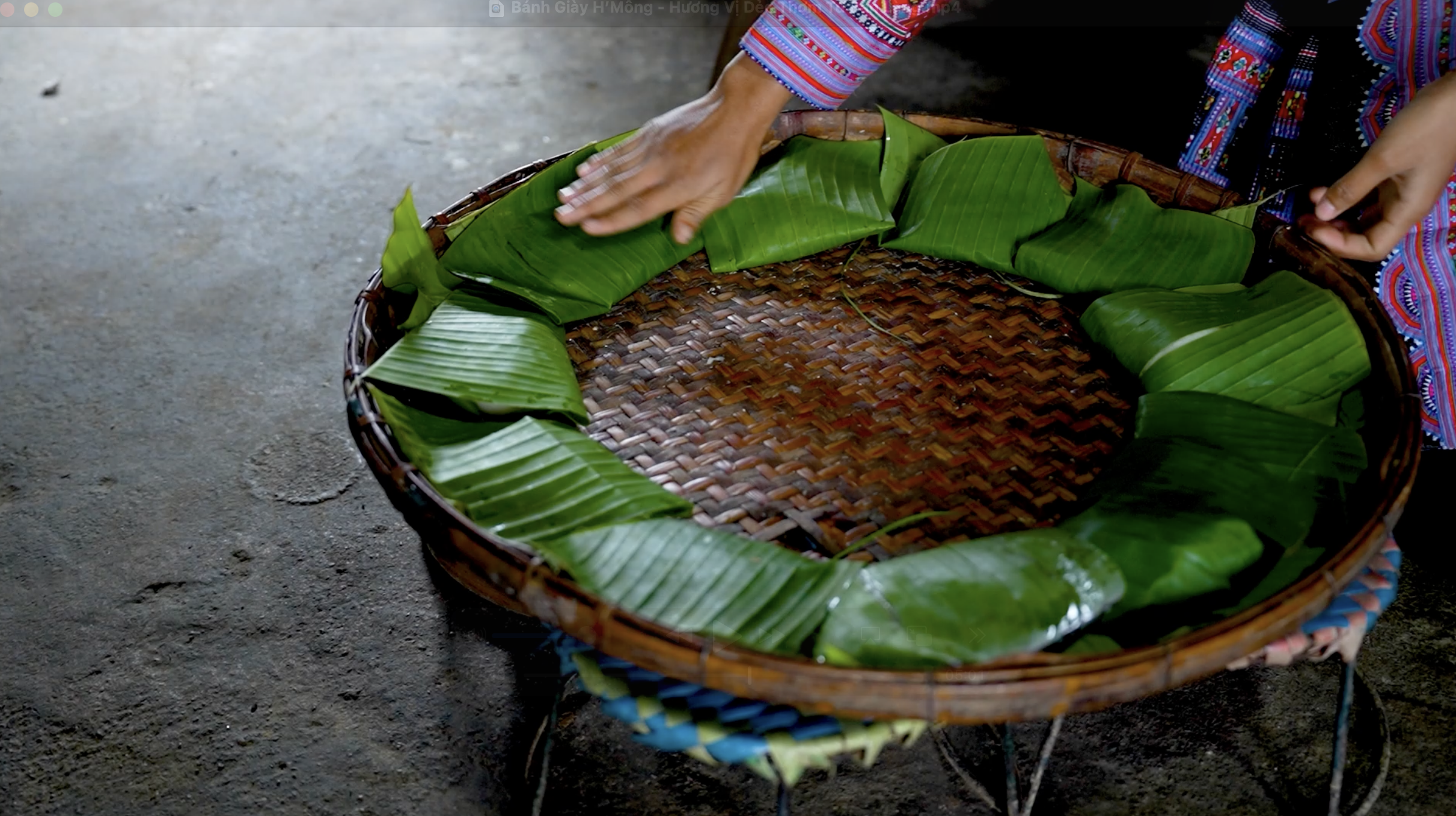 Bánh giày H’Mông - Hương vị dẻo thơm từ bản làng