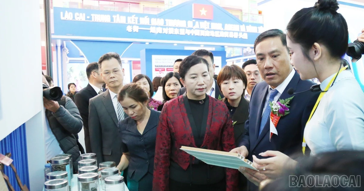 Thành công trong thương mại và hợp tác biên giới