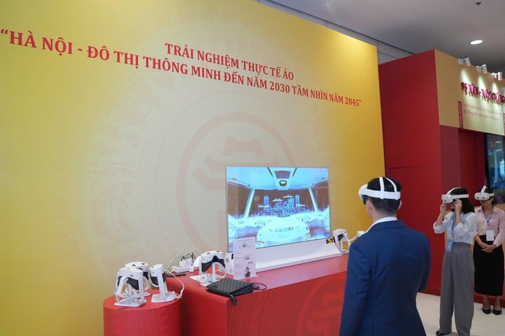 Hà Nội: Khoa học, công nghệ, chuyển đổi số và đổi mới sáng tạo làm động lực tăng trưởng - Ảnh 1.