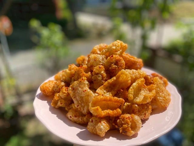 Món ngon ngày lạnh: Cách làm sạch để bì lợn không còn bị hôi và gợi ý 2 món ngon ấm bụng dễ làm - Ảnh 5.