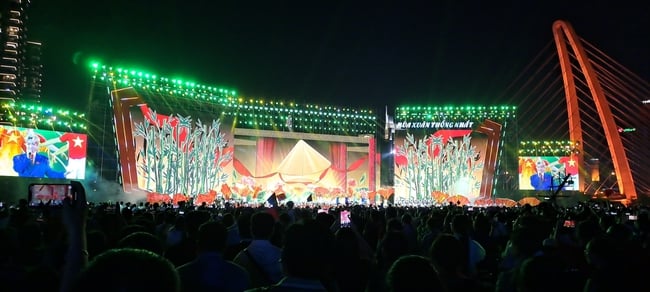 Thành phố Hồ Chí Minh đón 8,5 triệu lượt khách quốc tế đến trong năm 2025 - Ảnh 2.