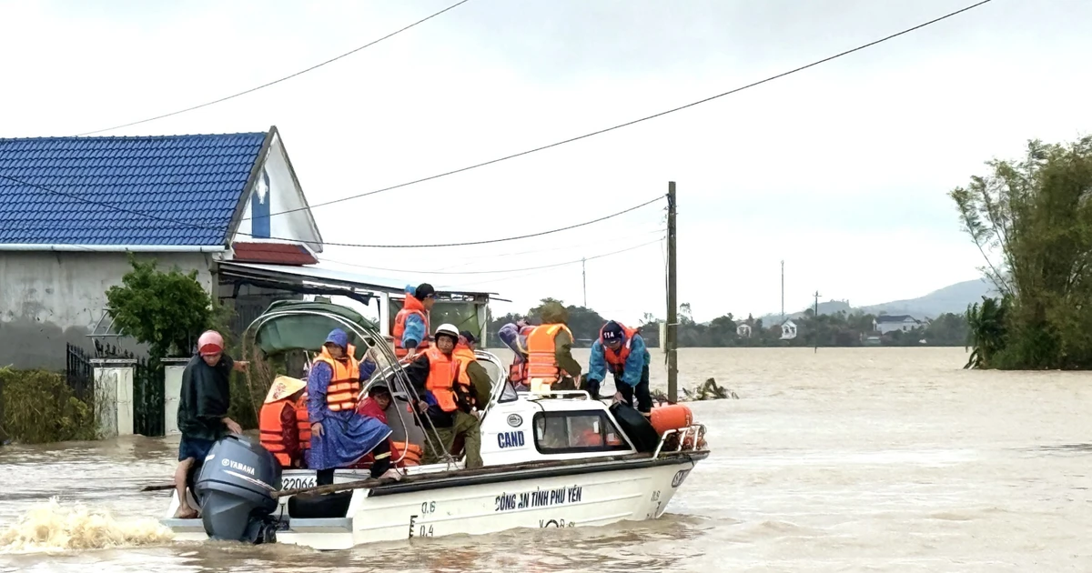 Thành phố Hồ Chí Minh cử hơn 100 y, bác sỹ chi viện cho tỉnh Đắk Lắk